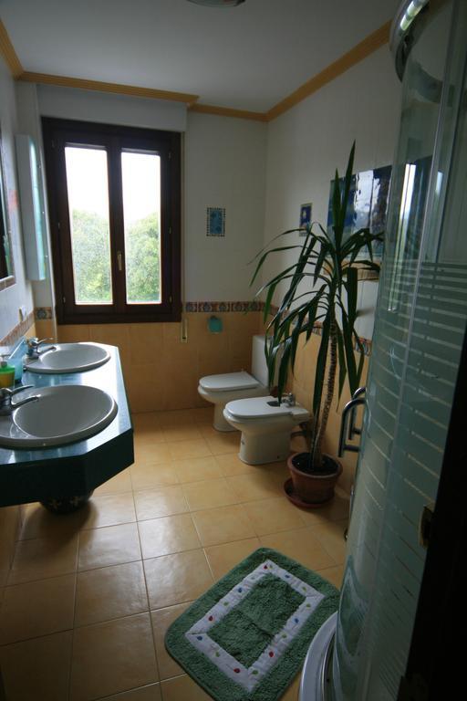 Hostal La Granja De Vitoria Hueto Arriba Habitación foto
