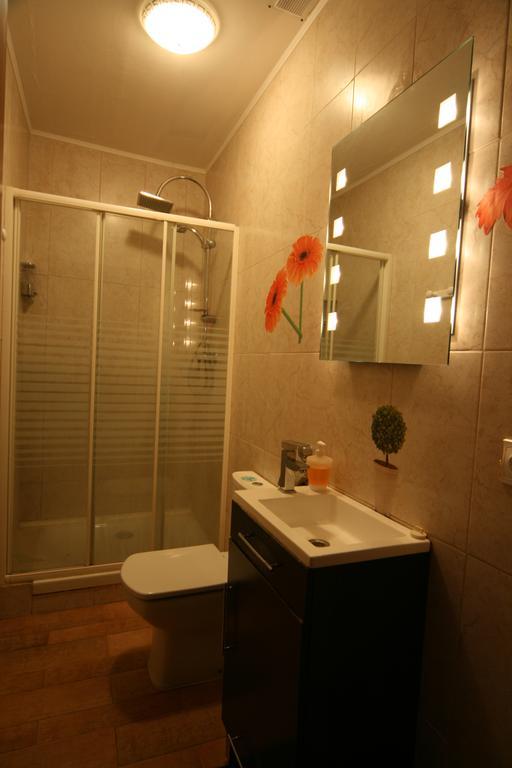 Hostal La Granja De Vitoria Hueto Arriba Habitación foto