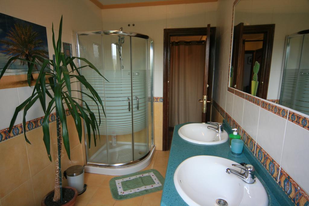 Hostal La Granja De Vitoria Hueto Arriba Habitación foto
