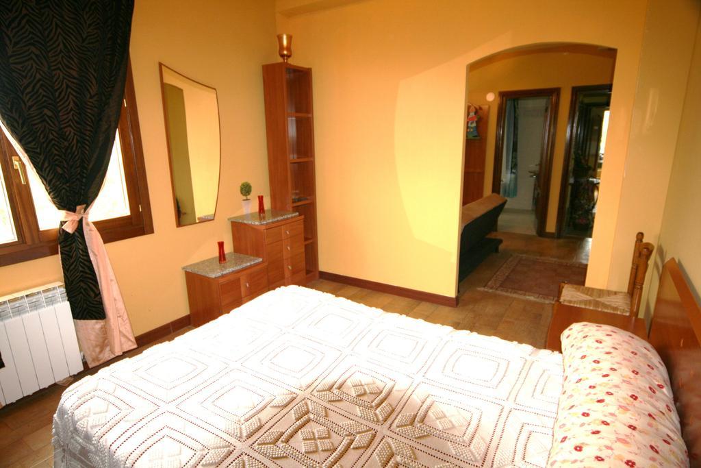 Hostal La Granja De Vitoria Hueto Arriba Exterior foto